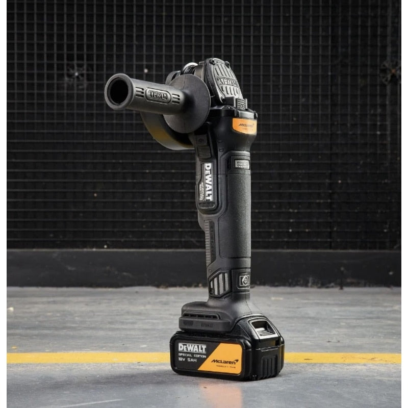 Polizor unghiular, cu 2 acumulatori, 18 V, 5 Ah, DeWalt McLaren, profesional, 9000 rpm, motor fara perii, Diametru maxim al discului 125 mm, 2.6 kg, autonomie extinsa, maner lateral cu 2 pozitii