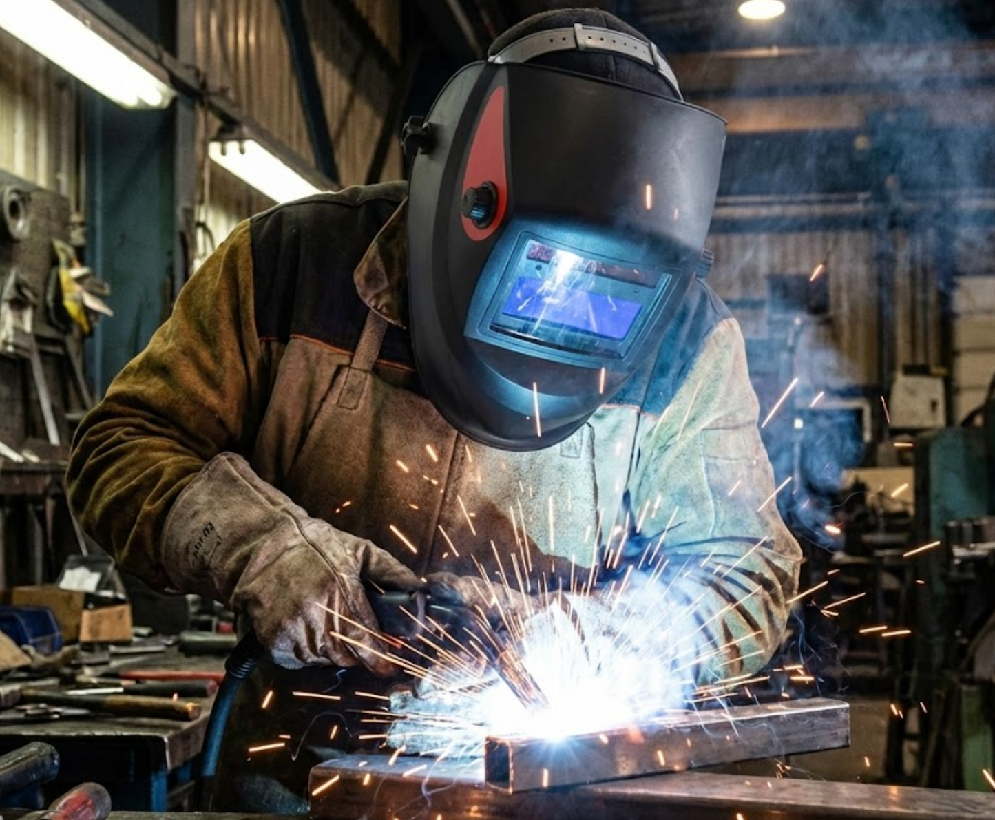 Masca sudura, automata, protectie fata, Utilizare MMA, TIG, MIG sau MAG, Comutare automata clar intunecat, Protectie fata si ochi filtru automat