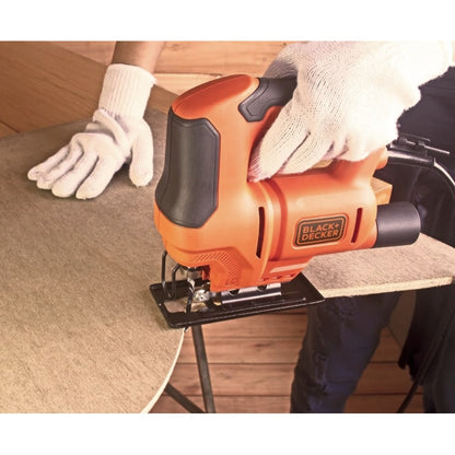 Fierastrau electric vertical, pendular, Black Decker, 400 W, taiere lemn, metal, plastic, include panza, prindere fara cheie, 3000 curse / min, 1.6 kg, 89 dB, 220V