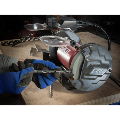 Polizor de banc, Skil, 400 W, 3580 rpm, 230 V, 90.5 dB, 8.6 kg, 3580 rpm, profesional, include 2 discuri slefuit mari de 150 mm, cu picioare de cauciuc, stabila, protectie ochi, comutator ON OFF