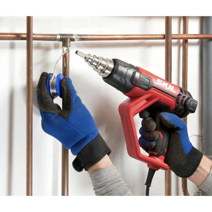 Suflanta, pistol cu aer cald, Skil, 7 trepte, 2000 W, 0.8 kg, 7 trepte temperatura, 350 l/min, 5 setari ventilator, 230 V, maxim 600 grade celsius, pentru indepartarea vopselei si a autocolantelor
