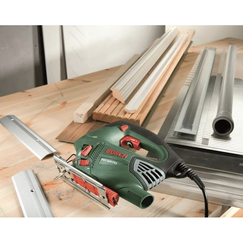 Fierastrau electric vertical, pendular, Bosch, 620 W, 3100 curse / min, 4 trepte, taiere oblica 45 grade, ghidare stabila, 2.2 kg, 230 V, adancime in otel 8 mm, lemn 90 mm, aluminiu 15 mm, SDS-plus