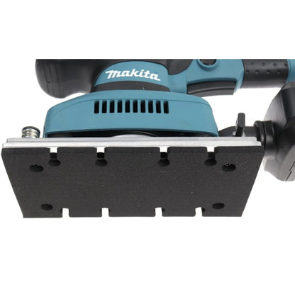Slefuitor cu vibratii, Makita, 190 W cu 9 panze abrazive pentru metal, lemn, 1.6 kg, 72 dB, profesional, 230 V, 11000 vibratii pe minut, cu sac de colectarea prafului, maner cauciucat moale