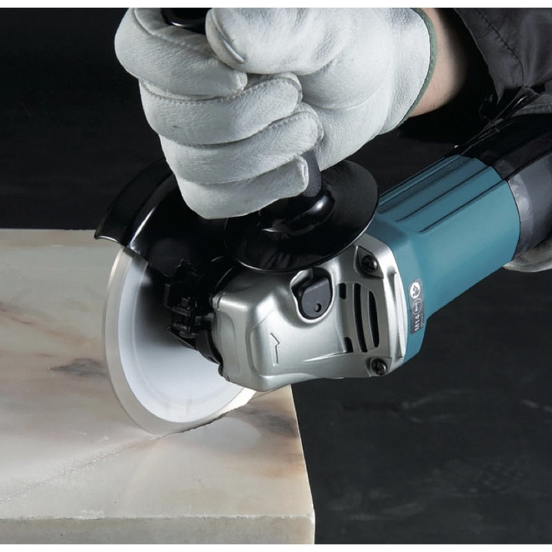 Polizor unghiular Makita, 720 W, turatie 11000 rpm, diametru disc 125 mm, profesional, include aparatoare, cheie splinturi, flansa de prindere, maner auxiliar, piulita pentru flansa, 1.8kg, 220V, M14