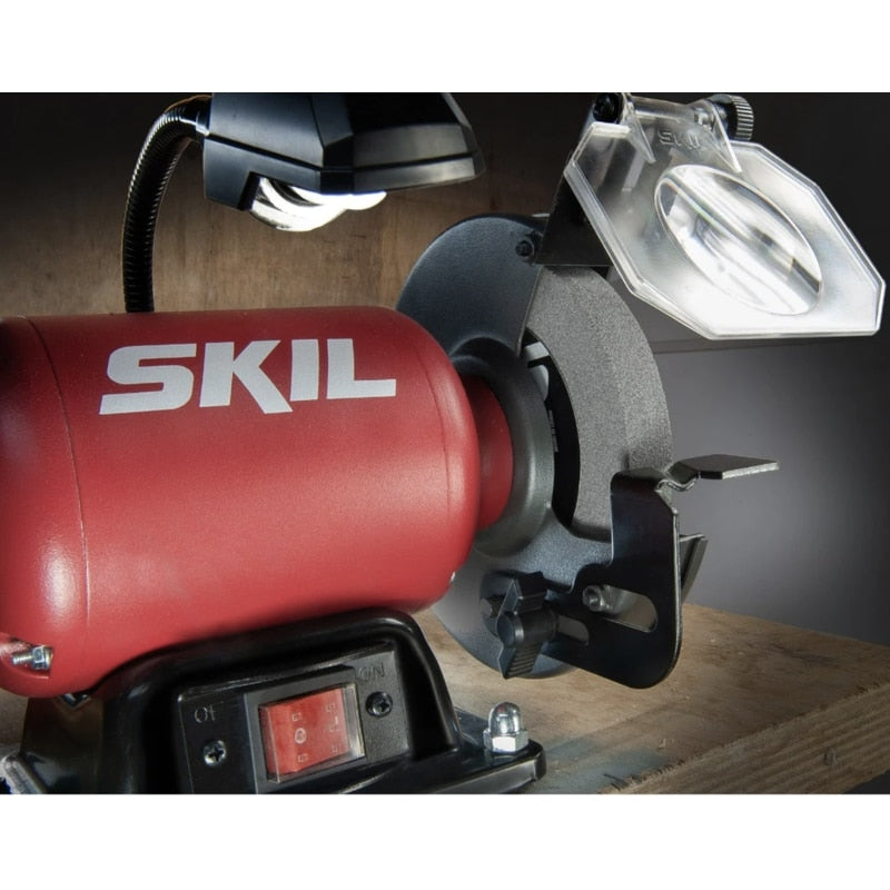 Polizor de banc, Skil, 400 W, 3580 rpm, 230 V, 90.5 dB, 8.6 kg, 3580 rpm, profesional, include 2 discuri slefuit mari de 150 mm, cu picioare de cauciuc, stabila, protectie ochi, comutator ON OFF