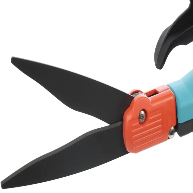 Foarfeca rotativa pentru iarba, gazon, taierea usoara si exacta, pentru zonele inaccesibile, taiere rotativa 360 grade, dreptaci si stangaci, pentru o singura mana, Gardena Comfort, otel, 350 g