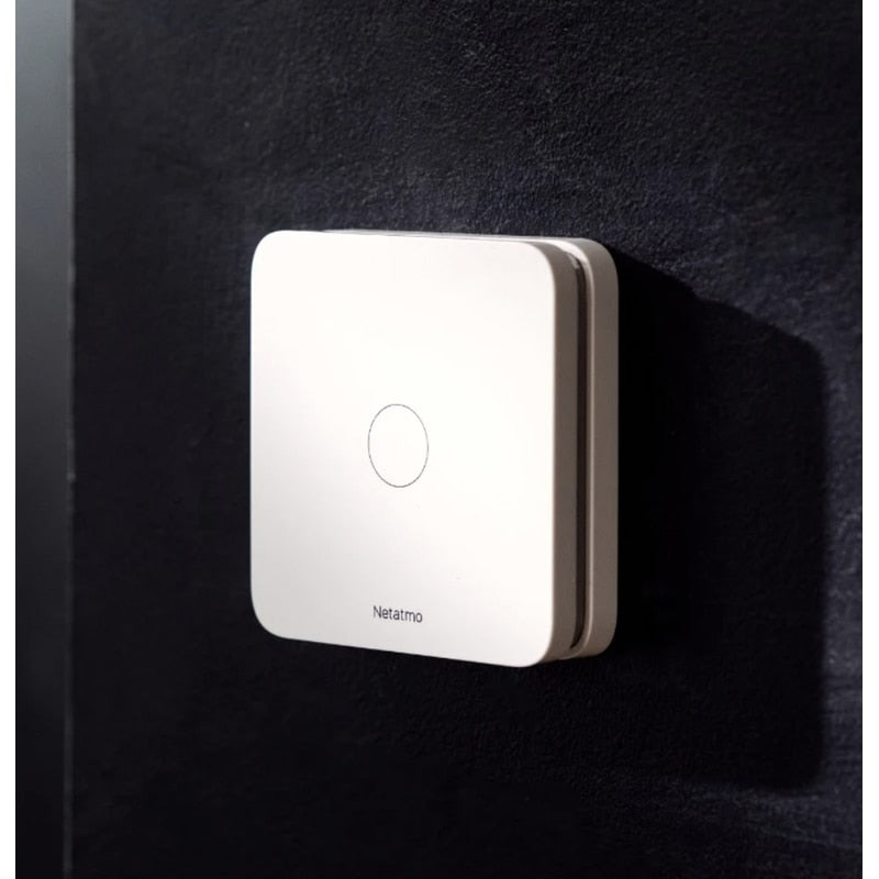 Detector monoxid de carbon Netatmo, alarma 85 db, Wi-Fi, alimentare baterii, alb, rezista de la -10 la +40 grade, 85 dB, Baterii incluse durata 10 ani, 3V, include suport perete, 2 suruburi, 2 ancore
