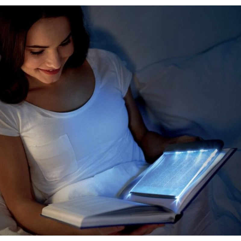 Panoul luminos LED pentru citit, accesoriu modern si practic, creat pentru lectura confortabila in conditii de lumina redusa, iluminare uniforma, lumineaza intreaga pagina, fara reflexii, NETERRA
